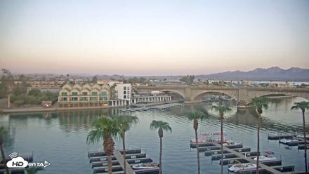Lake Havasu London Bridge Live Webcam - Aug 25, 2026, 6:14am MST