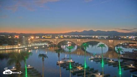 Lake Havasu London Bridge Live Webcam - Aug 25, 2026, 7:48pm MST