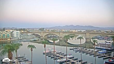 Lake Havasu London Bridge Live Webcam - Aug 25, 2026, 6:01am MST