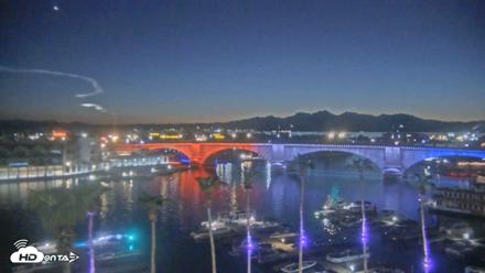 Lake Havasu London Bridge Live Webcam - Jul 31, 2026, 8:32pm MST