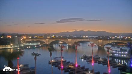 Lake Havasu London Bridge Live Webcam - Aug 4, 2026, 8:08pm MST