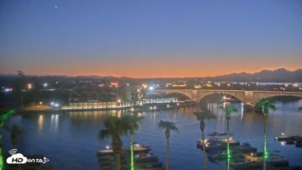 Lake Havasu London Bridge Live Webcam - Aug 19, 2026, 7:54pm MST