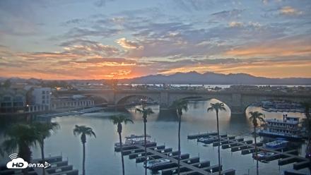 Lake Havasu London Bridge Live Webcam - Aug 26, 2026, 7:13pm MST
