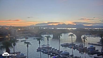 Lake Havasu London Bridge Live Webcam - Aug 15, 2026, 7:39pm MST