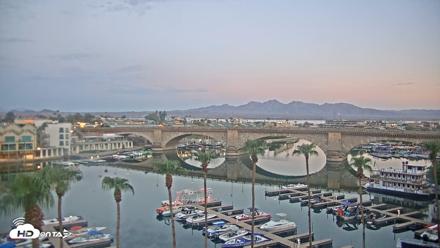 Lake Havasu London Bridge Live Webcam - Aug 16, 2026, 5:53am MST