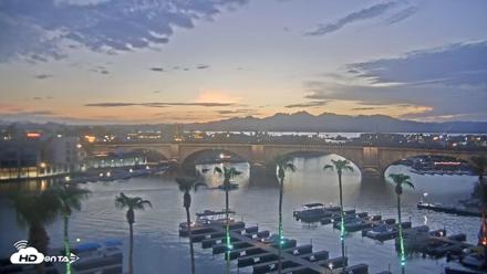 Lake Havasu London Bridge Live Webcam - Aug 6, 2026, 7:55pm MST