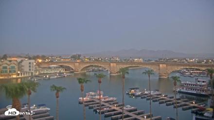 Lake Havasu London Bridge Live Webcam - Aug 4, 2026, 5:34am MST