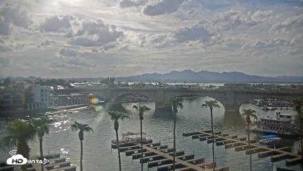 Lake Havasu London Bridge Live Webcam - Aug 13, 2026, 5:19pm MST