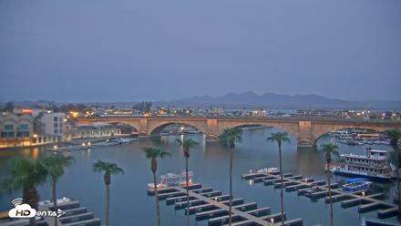 Lake Havasu London Bridge Live Webcam - Aug 14, 2026, 5:49am MST