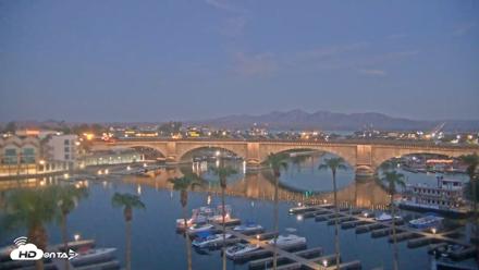 Lake Havasu London Bridge Live Webcam - Aug 19, 2026, 5:37am MST