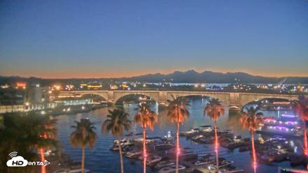 Lake Havasu London Bridge Live Webcam - Jun 19, 2026, 8:35pm MST