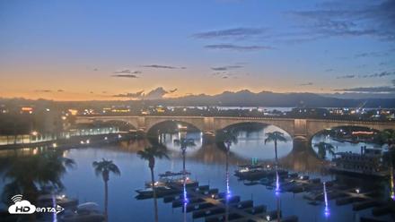 Lake Havasu London Bridge Live Webcam - Sep 21, 2026, 7:03pm MST