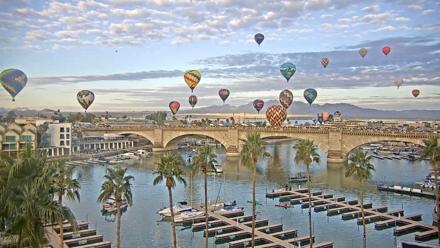 Lake Havasu London Bridge Live Webcam - Jan 23, 2026, 8:21am MST