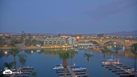 Lake Havasu London Bridge Live Webcam - Aug 7, 2026, 5:34am MST