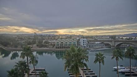 Lake Havasu London Bridge Live Webcam - Feb 12, 2026, 5:26pm MST