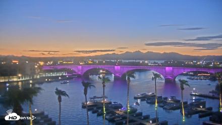 Lake Havasu London Bridge Live Webcam - Aug 29, 2026, 7:35pm MST
