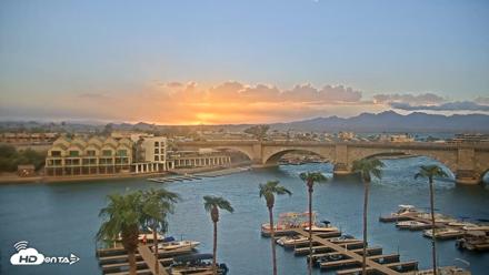 Lake Havasu London Bridge Live Webcam - Sep 16, 2026, 6:38pm MST