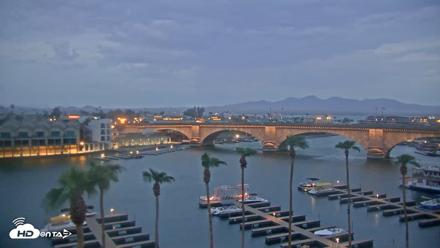 Lake Havasu London Bridge Live Webcam - Aug 11, 2026, 5:49am MST