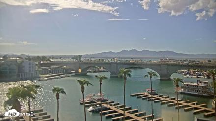 Lake Havasu London Bridge Live Webcam - Sep 1, 2026, 4:27pm MST