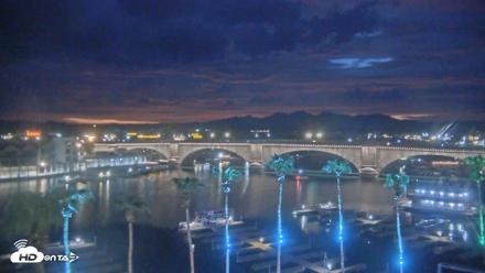 Lake Havasu London Bridge Live Webcam - Aug 13, 2026, 8:07pm MST