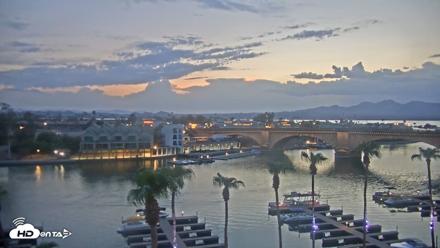 Lake Havasu London Bridge Live Webcam - Aug 10, 2026, 7:49pm MST