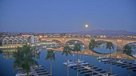 Lake Havasu London Bridge Live Webcam - Feb 1, 2026, 7:10am MST