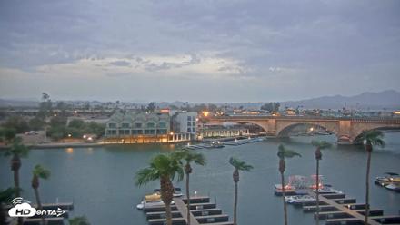Lake Havasu London Bridge Live Webcam - Aug 11, 2026, 5:56am MST