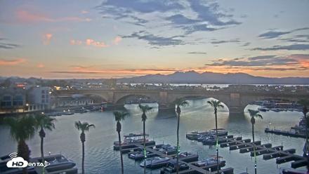 Lake Havasu London Bridge Live Webcam - Jul 16, 2026, 8:03pm MST