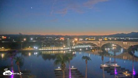 Lake Havasu London Bridge Live Webcam - Aug 25, 2026, 7:50pm MST