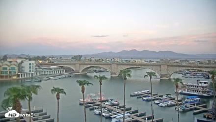 Lake Havasu London Bridge Live Webcam - Aug 30, 2026, 6:09am MST