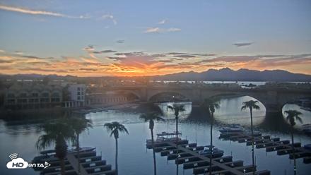 Lake Havasu London Bridge Live Webcam - Sep 9, 2026, 6:55pm MST
