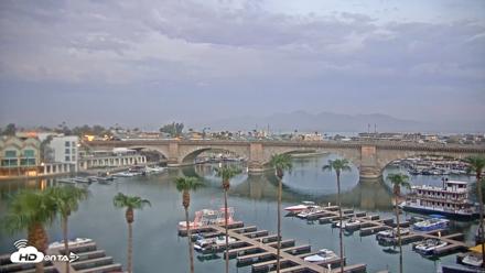 Lake Havasu London Bridge Live Webcam - Aug 10, 2026, 5:57am MST