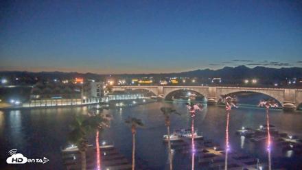 Lake Havasu London Bridge Live Webcam - Aug 31, 2026, 7:48pm MST