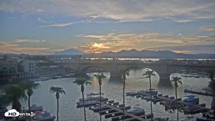Lake Havasu London Bridge Live Webcam - Aug 15, 2026, 7:19pm MST