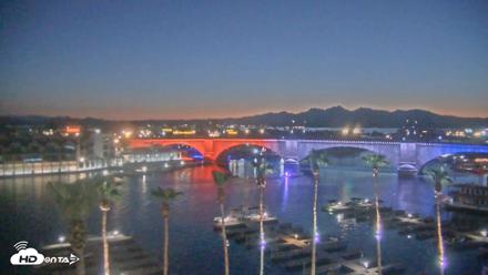 Lake Havasu London Bridge Live Webcam - Jul 22, 2026, 8:32pm MST
