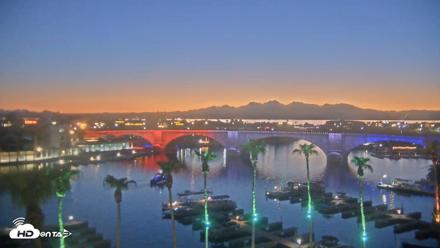 Lake Havasu London Bridge Live Webcam - Jul 30, 2026, 8:15pm MST
