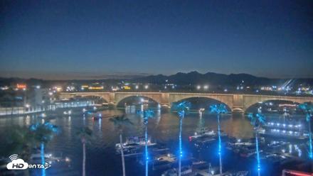 Lake Havasu London Bridge Live Webcam - Sep 12, 2026, 7:35pm MST