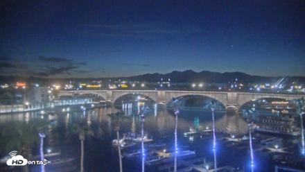 Lake Havasu London Bridge Live Webcam - Aug 18, 2026, 8:15pm MST
