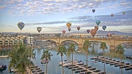 Lake Havasu London Bridge Live Webcam - Jan 23, 2026, 8:21am MST