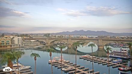 Lake Havasu London Bridge Live Webcam - Aug 24, 2026, 6:29am MST