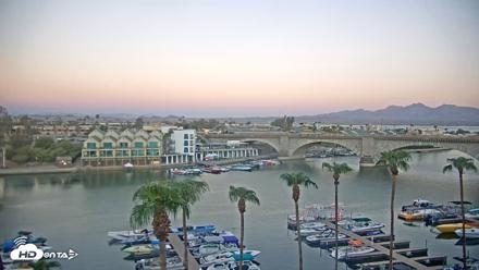 Lake Havasu London Bridge Live Webcam - Sep 5, 2026, 6:14am MST