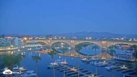Lake Havasu London Bridge Live Webcam - Sep 22, 2026, 6:01am MST