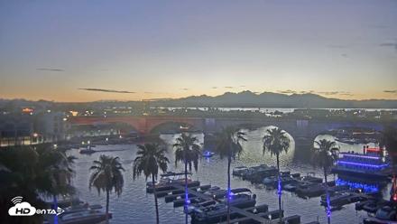 Lake Havasu London Bridge Live Webcam - Jul 5, 2026, 8:15pm MST