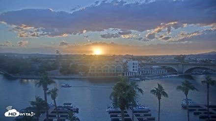 Lake Havasu London Bridge Live Webcam - Oct 22, 2026, 5:45pm MST