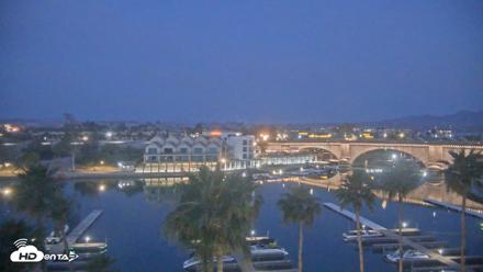 Lake Havasu London Bridge Live Webcam - Apr 19, 2026, 5:32am MST