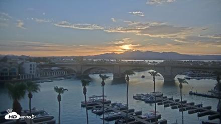 Lake Havasu London Bridge Live Webcam - Jul 16, 2026, 7:36pm MST