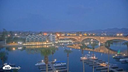 Lake Havasu London Bridge Live Webcam - Aug 7, 2026, 5:27am MST