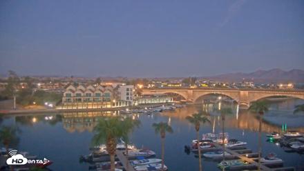 Lake Havasu London Bridge Live Webcam - Sep 20, 2026, 6:01am MST