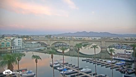 Lake Havasu London Bridge Live Webcam - Aug 18, 2026, 5:58am MST