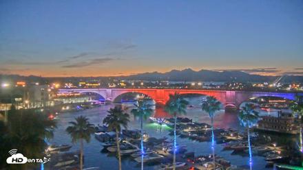 Lake Havasu London Bridge Live Webcam - Apr 24, 2026, 7:51pm MST